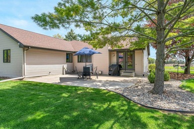 Beautifully maintained ranch home built in 1991 offering comfort - photo 35
