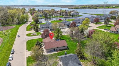 Beautifully maintained ranch home built in 1991 offering comfort - photo 40
