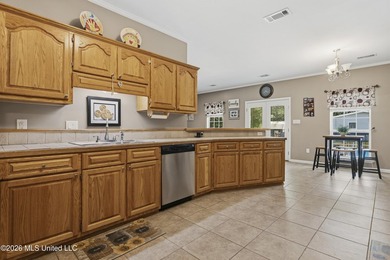 Enjoy the perfect blend of privacy and convenience with this - photo 15