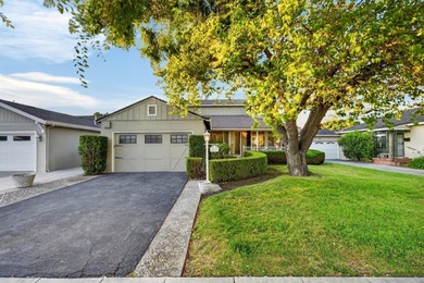 Welcome to this spacious 4-bedroom, 2-bathroom home offering 1 - photo 6