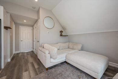 Absolutely pristine Legal two-family in Long Beach - recently - photo 16
