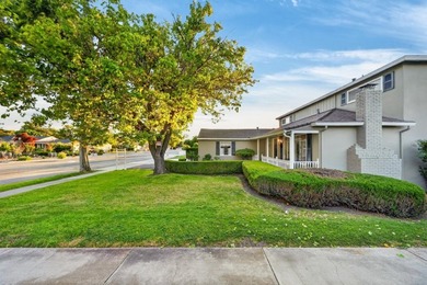 Welcome to this spacious 4-bedroom, 2-bathroom home offering 1 - photo 9