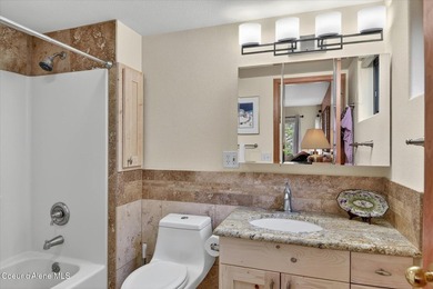 Luxury ski-in/ski-out Highland Village condo with a warm rustic - photo 22