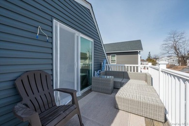 Absolutely pristine Legal two-family in Long Beach - recently - photo 22