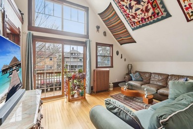 Exceptional east side residence just moments from the lake - photo 22
