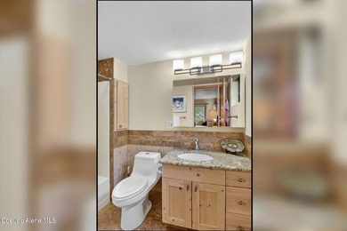 Luxury ski-in/ski-out Highland Village condo with a warm rustic - photo 23