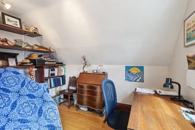 Exceptional east side residence just moments from the lake - photo 24
