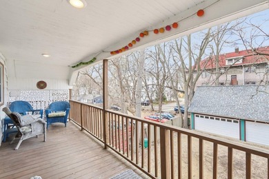 Exceptional east side residence just moments from the lake - photo 29