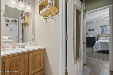 Enjoy the perfect blend of privacy and convenience with this - photo 31