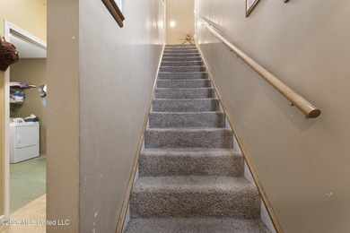 Enjoy the perfect blend of privacy and convenience with this - photo 33