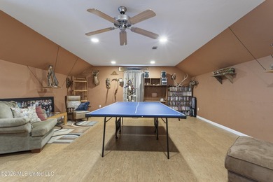 Enjoy the perfect blend of privacy and convenience with this - photo 37