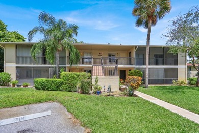 Beautifully updated 2-bedroom, 2-bathroom second-floor condo - photo 1