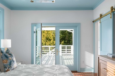 Incredible opportunity to own a beautifully renovated Sullivan's - photo 12