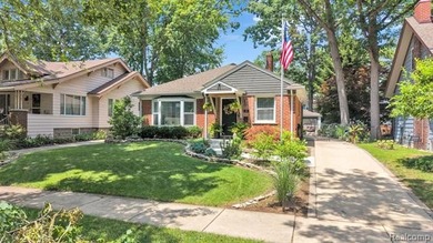 Beautifully renovated ranch located in the heart of Pleasant - photo 1