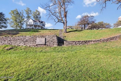 (private lake, pond, coastal) Home For Sale in Tyler Hill Pennsylvania