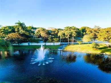 (private lake, pond, coastal) Condo Sale Pending in Coconut Creek Florida