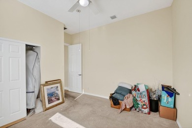 NEW ROOF 2025, RENOVATED KITCHEN 2026 WITH QUARTZSITE COUNTER - photo 37