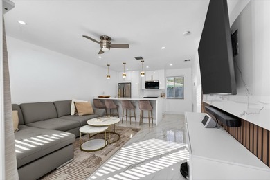 Well-maintained duplex in the heart of Oakland Park offering - photo 4