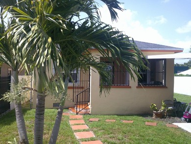 Welcome to Liberty City, 2-bedroom, 1-bathroom single-family - photo 1
