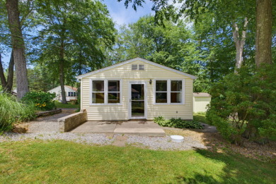 Lake Living at its Finest - photo 3