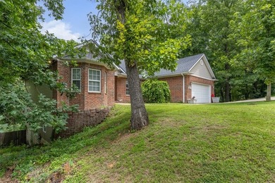 Exceptional space and endless possibilities! Featuring 5 - photo 3