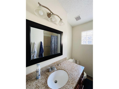 Beautiful and well-maintained home located in a desirable gated - photo 9