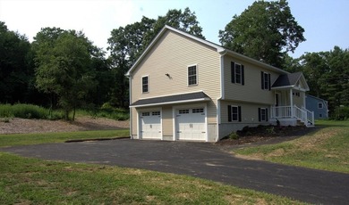 Enjoy the privacy of 1.5 acres in a country setting but offering - photo 3