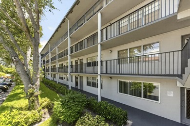 Welcome to this one-bedroom, one-and-a-half-bath condominium in - photo 25
