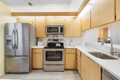 901 Seafarer Cir 306 - photo 4