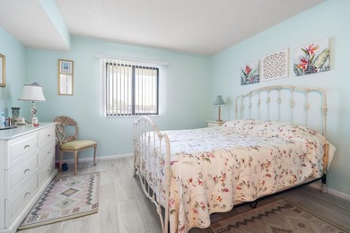 901 Seafarer Cir 306 - photo 7
