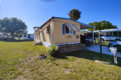 Caloosahatchee River Home For Sale in North Fort Myers Florida