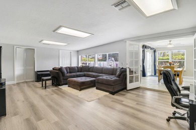 Welcome to 19049 SE Robert Drive. This charming Jupiter home - photo 28
