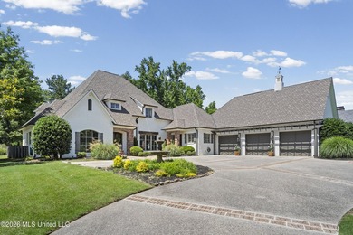 Straight out of a magazine! This beautiful executive estate in - photo 2