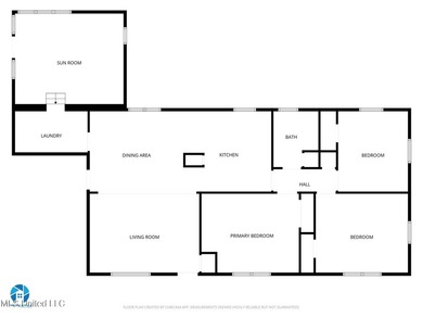 Super Clean, Move-In Ready Brick Home in Award-Winning Long - photo 3