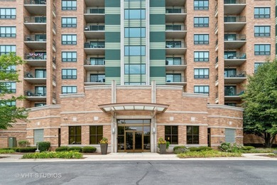Bright 2-BR 2 Full BA End Unit w/Den; One of the largest unit in - photo 1