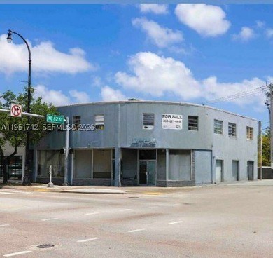 PJ Commercial is pleased to exclusively present the sale of - photo 4