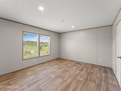 BRAND NEW, 2026, HOME WITH YEAR-ROUND MOUNTAIN VIEWS, DEDICATED - photo 27