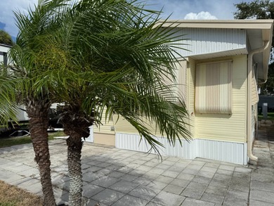 Manatee River Home For Sale in Palmetto Florida