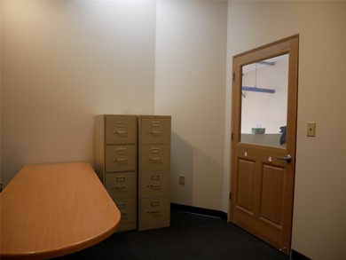 Beautiful Commercial Property that is just right for a live/work