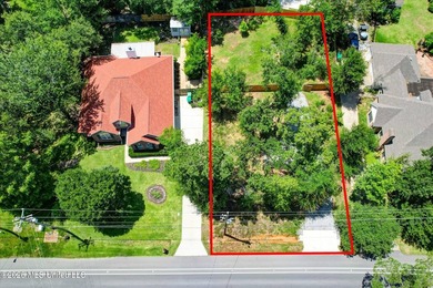 Large cleared lot, partially fenced in a beautiful area in - photo 2