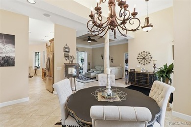 Beautifully maintained and tastefully decorated Black Diamond - photo 7