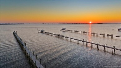 Now available, a fantastic oversized lot in south Sewalls Point - photo 6