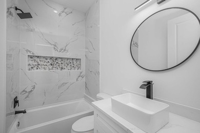 Stunning Move-In Ready New Construction on an Incredible Lot! - photo 6