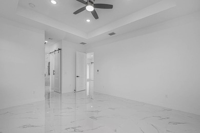 Stunning Move-In Ready New Construction on an Incredible Lot! - photo 8