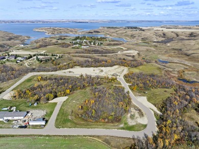 Situated near Hazen Bay Recreational Park and the serene shores - photo 5