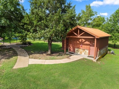 Enjoy sweeping views of the rolling countryside and tranquil - photo 11