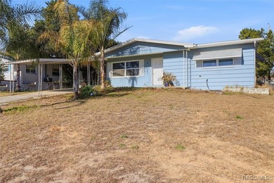 Adorable and well-maintained 2-bedroom, 1-bath home situated on - photo 2