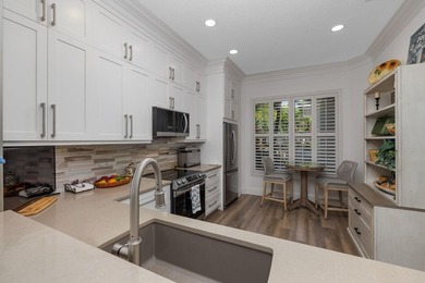 This is a TOTALLY UPDATED absolutely lovely VILLA in Monarch - photo 13