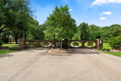 Enjoy sweeping views of the rolling countryside and tranquil - photo 18