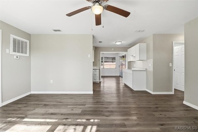 Adorable and well-maintained 2-bedroom, 1-bath home situated on - photo 10